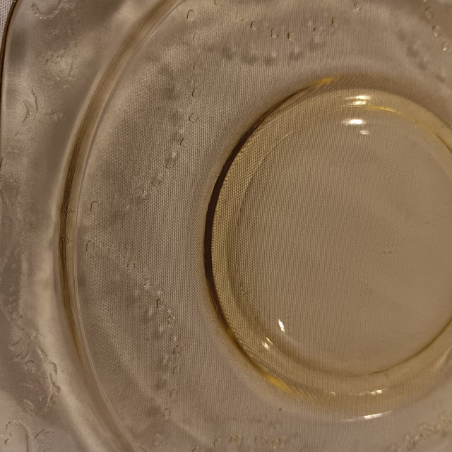 Glass Vintage Amber/ Yellow Madrid Federal Glass Square Dessert Plates - Set of 4 For Sale - Image 7 of 9