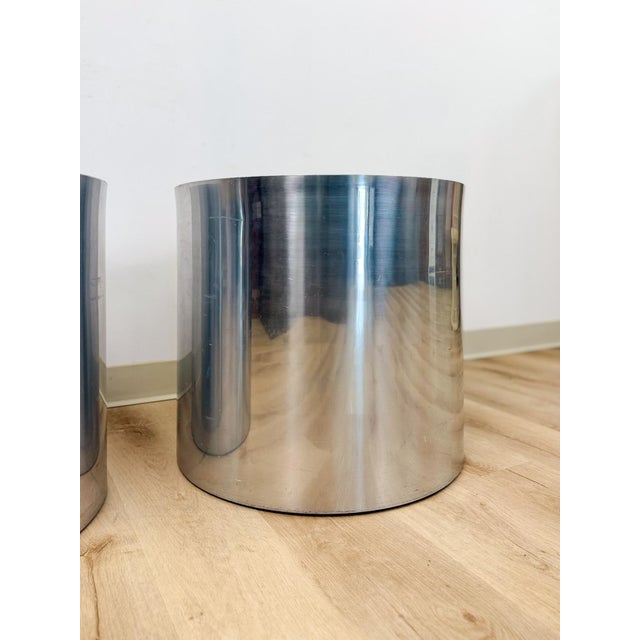 Vintage Round Chrome Oversized Planter Pair MCM Mid-Century Modern Chic For Sale - Image 14 of 15