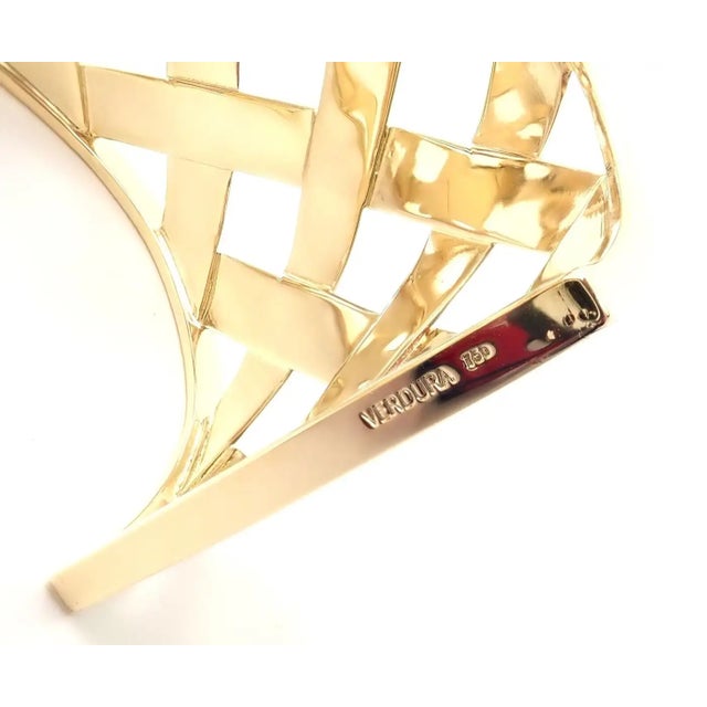 2010s Verdura Criss Cross Wide Yellow Gold Cuff Bangle Bracelet For Sale - Image 5 of 11