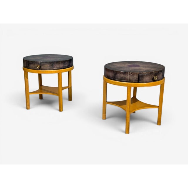 Mid-Century Modern Tommi Parzinger, Nightstands, Bleached Mahogany, Leather, Usa, 1930s For Sale - Image 3 of 14