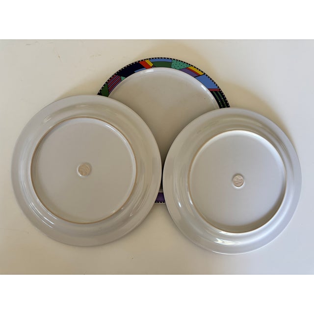 Ceramic Scenario Metropol Dinner Plates by Barbara Brenner for Rosenthal, 1990s, Set of 3 For Sale - Image 7 of 17