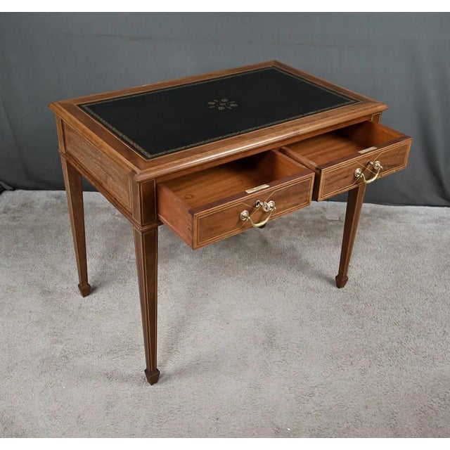 Small English Mahogany Desk, 20th Century For Sale - Image 3 of 16