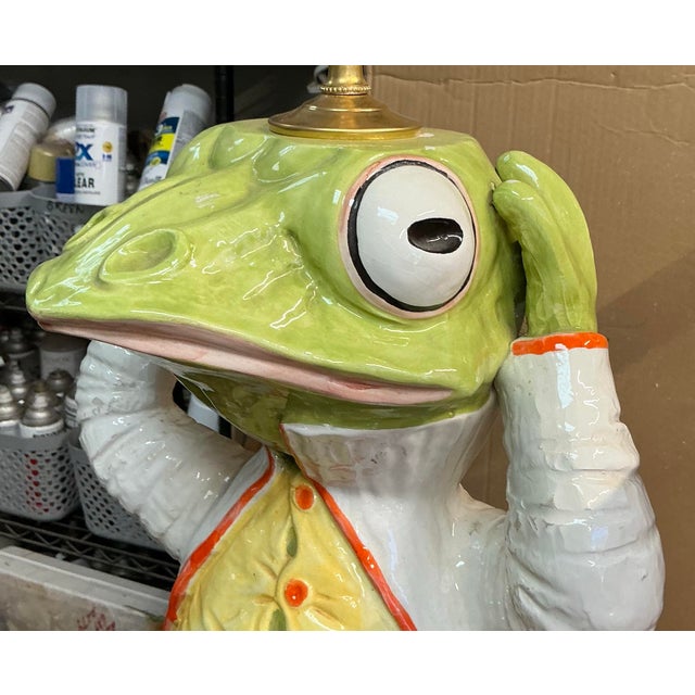 Hollywood Regency Large Scale Hollywood Regency Italian Frog Form Ceramic Table Lamp For Sale - Image 3 of 8