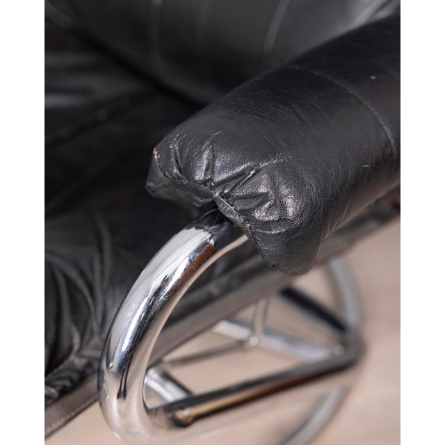 Set of Vintage Italian Black Leather Armchair and Ottoman, 1970s For Sale - Image 6 of 11