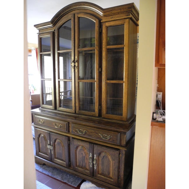 Nichols & Stone Lighted China Cabinet by Nichols and Stone (Made in America) For Sale - Image 4 of 7
