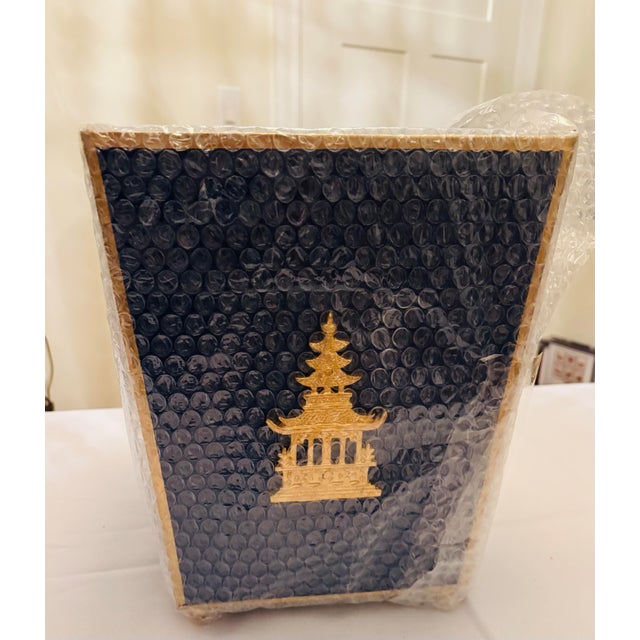 Blue Pagoda Chinoiserie Waste Basket For Sale In Chicago - Image 6 of 7