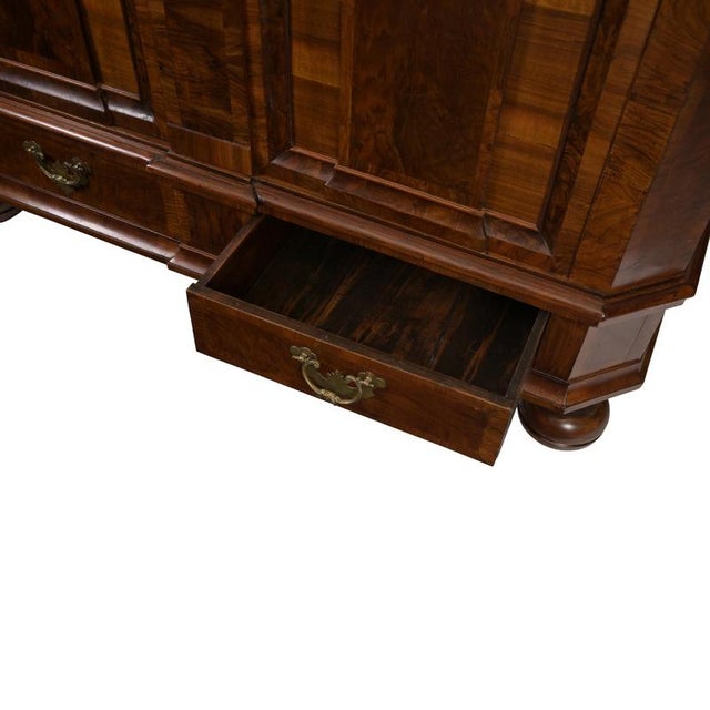 Baroque Walnut Hallway Cabinet, Northern Germany, 1740s For Sale - Image 5 of 11