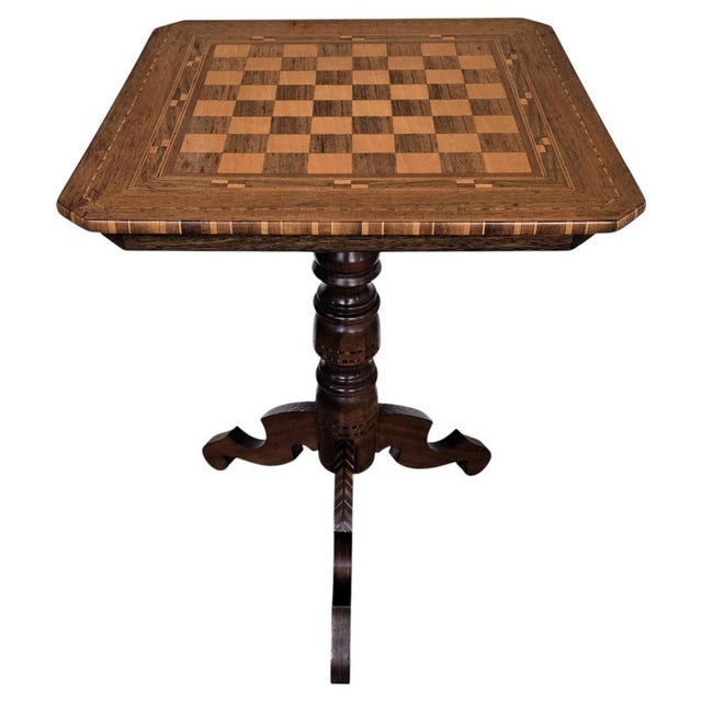 Italian Neoclassical Biedermeier Walnut Inlay Tripod Chess Games or Side Table, 1950s For Sale - Image 9 of 9