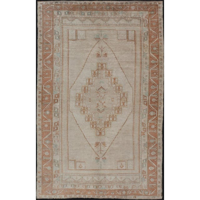 Mid 20th Century Taupe Background Turkish Vintage Oushak Rug With Tribal Medallion Design For Sale - Image 13 of 13