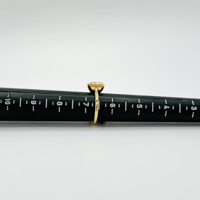 Metal Gia 3 Carat Yellow Diamond Radiant Bezel Prong Ring in 18k Yellow Gold, Size 6.75 For Sale - Image 7 of 8