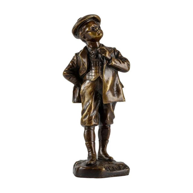 1910s "Je M'En Fous" Bronze Sculpture of a Boy Signed Picciole With Foundry Coin Mark For Sale - Image 9 of 9