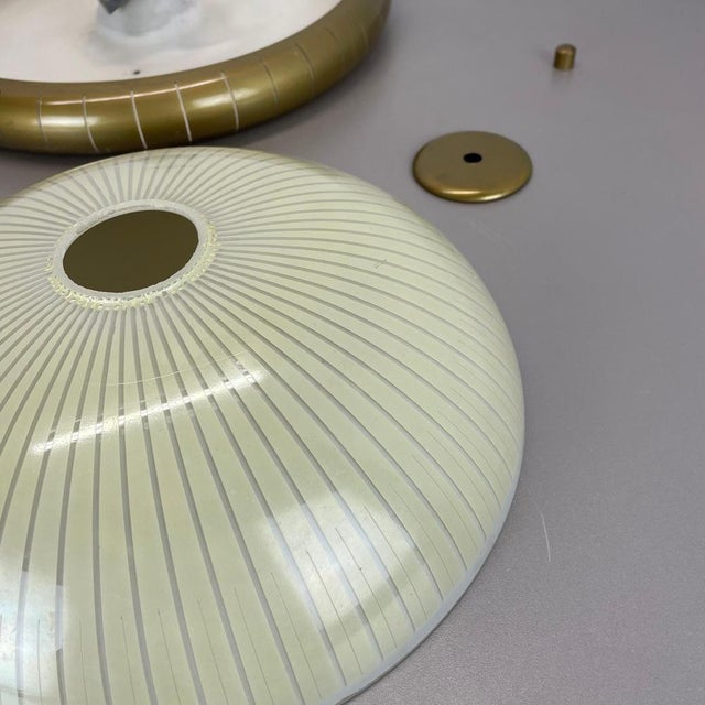 Round Metal Wall Light by Gio Ponti, 1950s For Sale - Image 15 of 18