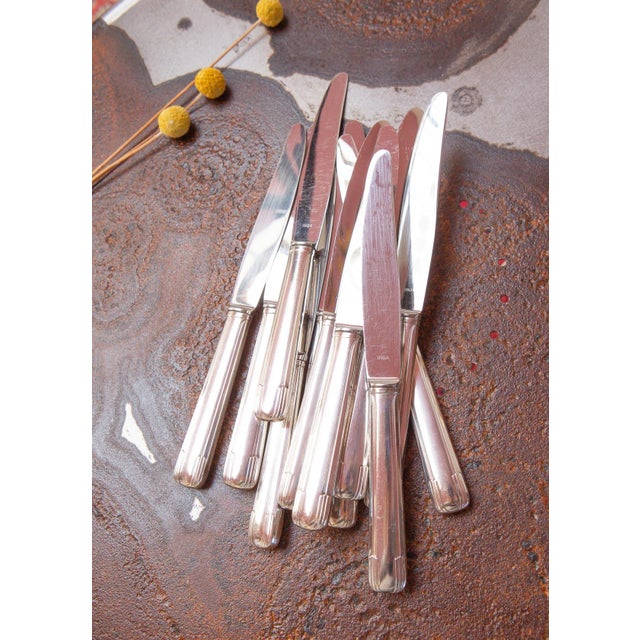 French Art Deco Silver-Plated Table Knives, 1940s, Set of 12 For Sale - Image 4 of 9