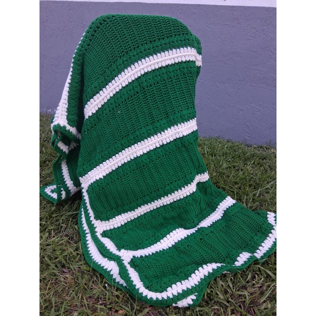 1960's Hand Knit Green/ White Blanket- Very Clean For Sale In Miami - Image 6 of 12