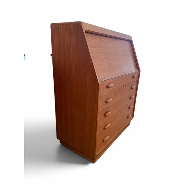 Elevate your home office with this exceptional piece of authentic mid-century Scandinavian engineering from the renowned...