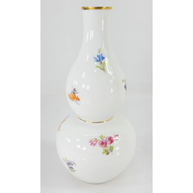 Meissen Porcelain 19th Century Meissen Porcelain Double Gourd Vase For Sale - Image 4 of 11