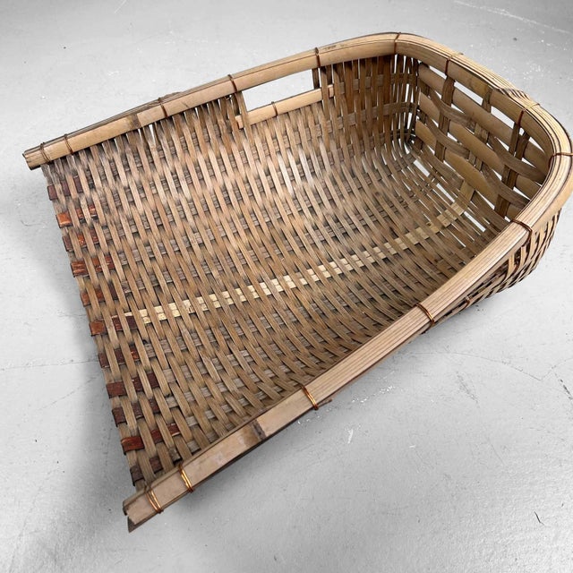 Old Woven Harvest Basket from Japan, 1980s. Dimensions: height 17 cm, width 49 cm, depth 49 cm. This decorative basket...