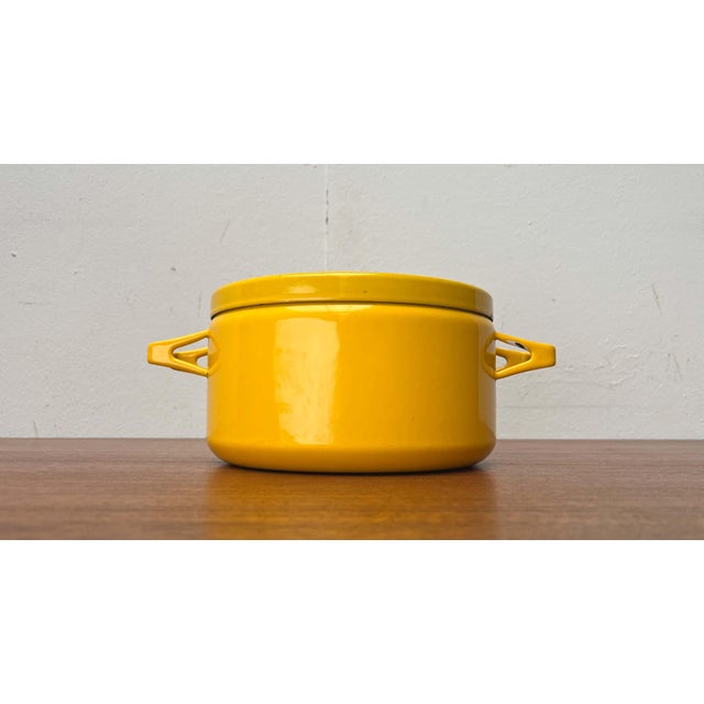 Mid-Century Modern Mid-Century Modern Yellow Minimalist Enamel Pot by Seppo Mallat for Finel, Finland, 1960s For Sale - Image 3 of 18