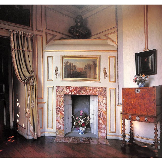 "Style Traditions: Recreating Period Interiors" 1990 Calloway, Stephen and Jones, Stephen For Sale - Image 4 of 9