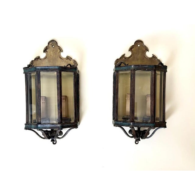Louis XV Bronze Brass Wall Lanterns in Faceted Glass, Germany, 1970s, Set of 2 For Sale - Image 15 of 18