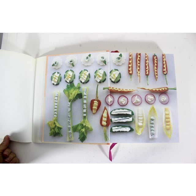 1999 Martha Stewart’s Hors D’oeuvres Handbook Hard Cover Cookbook for Entertaining For Sale - Image 4 of 10