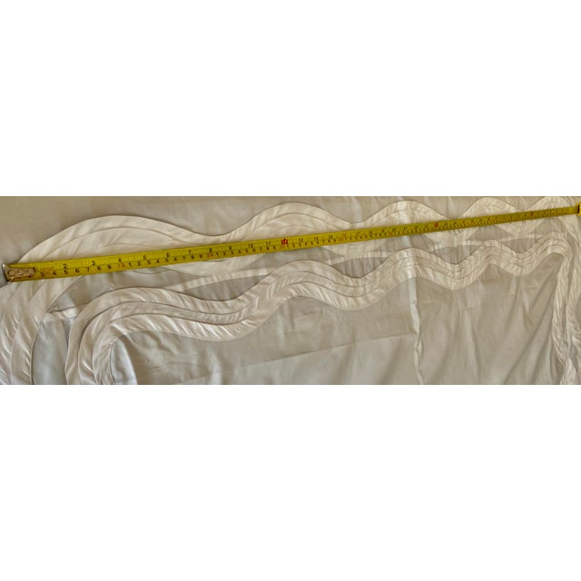 White Embellished Wave Scallop Bias Piping Taffeta Table Cloth For Sale - Image 8 of 9