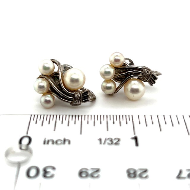 1990s Mikimoto Estate Akoya Pearl Earrings Sterling Silver, 2 Pieces For Sale - Image 4 of 9