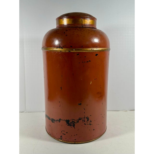 Metal 19th Century English Chinoiserie Toleware Grocer's Tea Canister. For Sale - Image 7 of 12