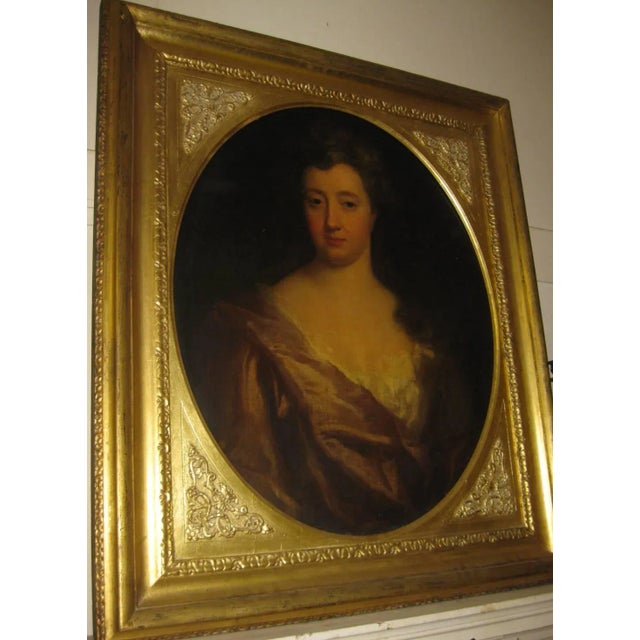 18th century Portrait of Lady Oil on Canvas in Giltwood Frame For Sale In Savannah - Image 6 of 10