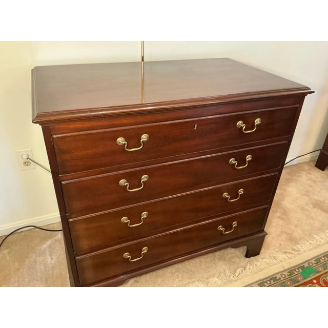 1990s Kittinger Mahogany Four-Drawer Bachelor Chests, Matched Pair For Sale - Image 16 of 16