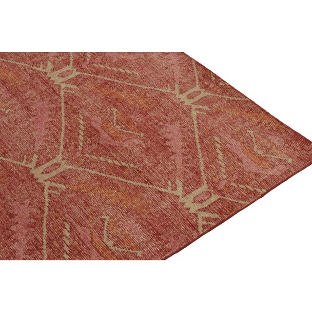 Not Yet Made - Made To Order Rug & Kilim’s Distressed Ave Rug in Dark Red, 6x9 For Sale - Image 5 of 8