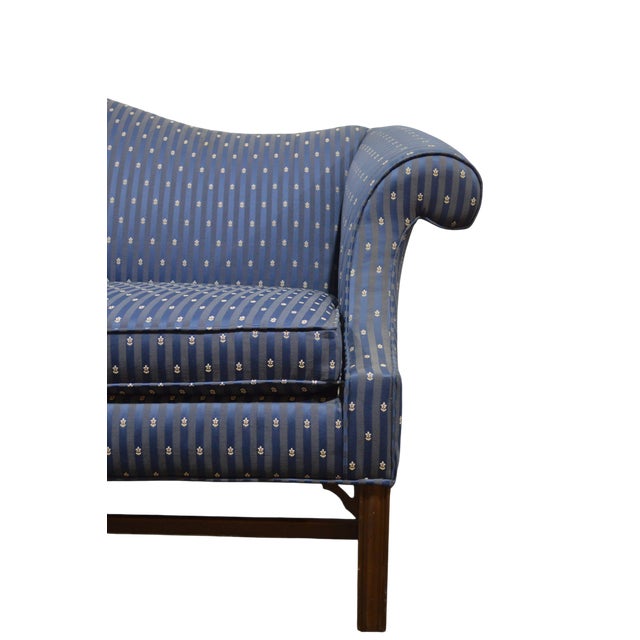 English Late 20th Century Ethan Allen Chippendale Style Cameback Sofa W Stretcher Base and Rolled Arms For Sale - Image 3 of 9