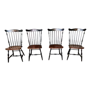 Late 20th Century Set of 4 Vintage L Hitchcock Stenciled Fan Top Windsor Dining Chairs