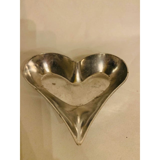 Vintage Tin/Aluminum Poker Nut Dishes- Set of 4 For Sale - Image 4 of 13