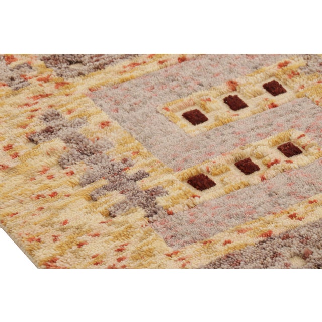 Mid-Century Modern Rug & Kilim’s Scandinavian-Inspired Geometric Golden-Yellow Gray Wool Rug - 13x18 For Sale - Image 3 of 7