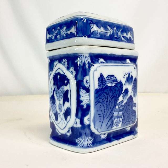 Mid-Century Hollywood Chinoiserie Boho Chic Blue & White Square Ginger Jar For Sale - Image 4 of 12