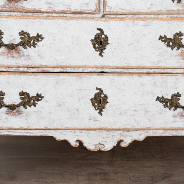 Late 18th Century Swedish White Gustavian Wedding Cabinet For Sale - Image 14 of 17
