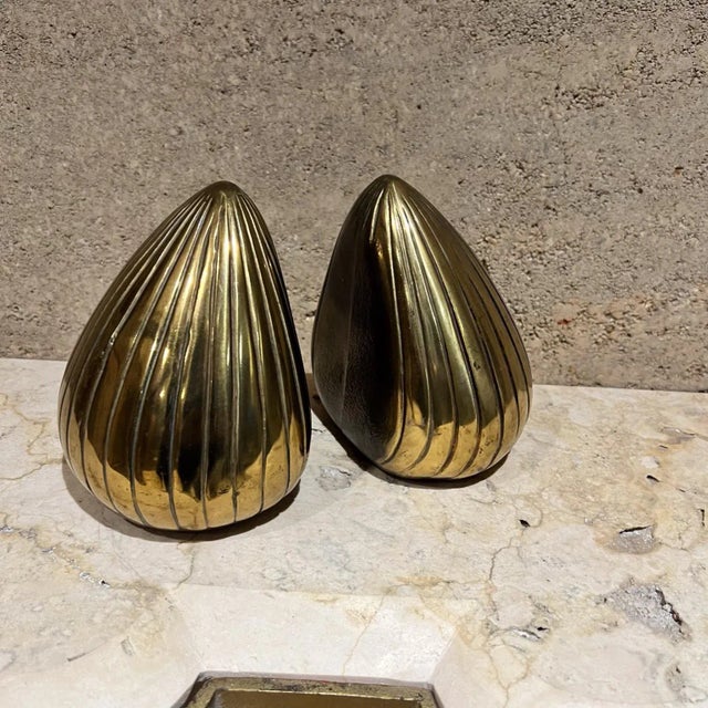 Mid-Century Modern 1950s Ben Seibel Brass Clam Shell Bookend Set For Sale - Image 3 of 8