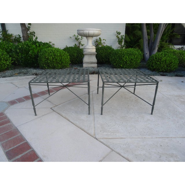 Neoclassical Mid 20th Century Mario Papperzini for Salterini Side Drink Tables - Set of 2, Attributed For Sale - Image 3 of 7