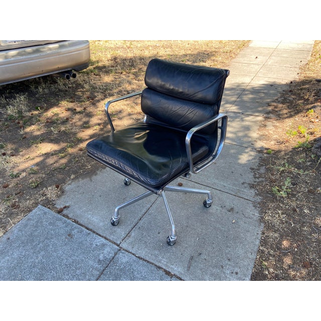 Authentic Herman Miller Eames Soft Pad Management Office Chair Black Leather For Sale - Image 11 of 12
