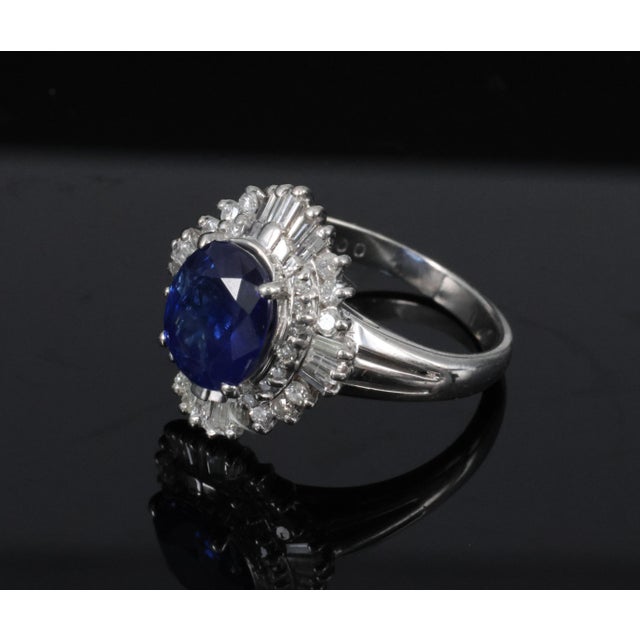 Late 20th Century Rare 2.39ct Gia Burma No Heat Sapphire & 0.55ct Platinum Ring, Size 6 For Sale - Image 14 of 16