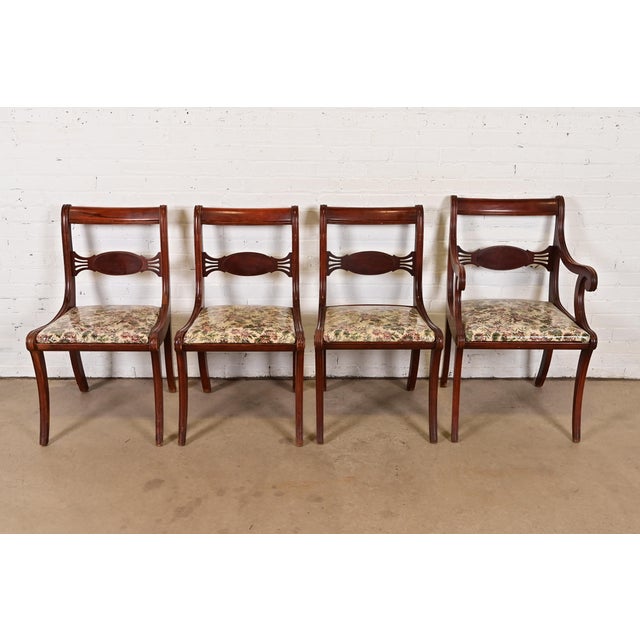English Kindel Furniture Style Regency Carved Mahogany Dining Chairs, Set of Four For Sale - Image 3 of 13