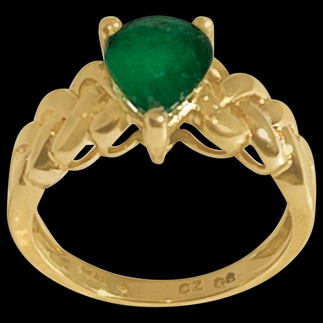 1.42 Carat Pear Cut Natural Emerald Ring 14 Karat Yellow Gold, Size 5.75 For Sale - Image 18 of 18