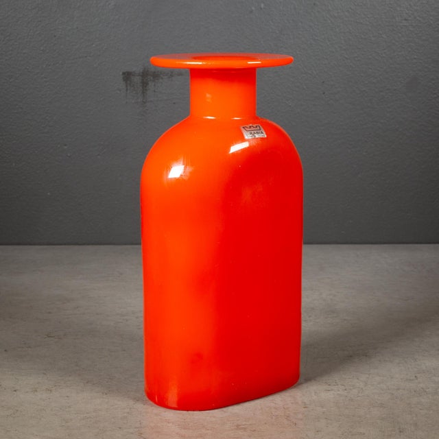 ABOUT Original "Nuclear" orange blown vase, engraved on bottom "Kaj Franck, Nuutajarvi Notsjo", Finland. Original label....