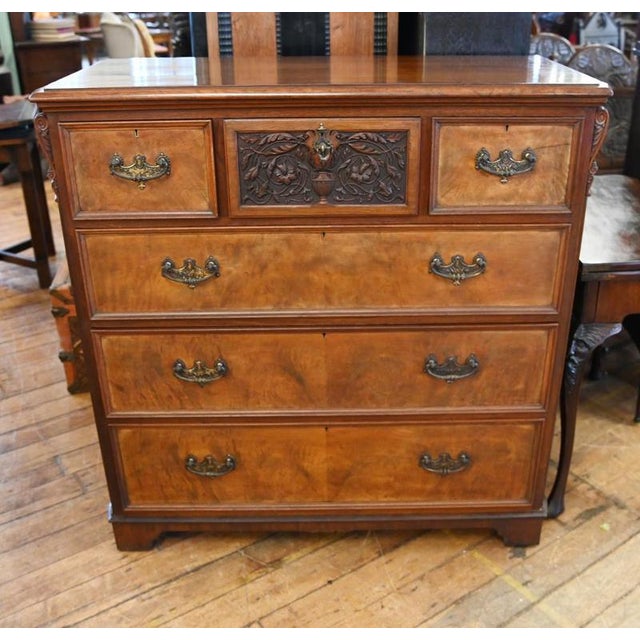 Victorian Secretary in Walnut, 1840 For Sale - Image 4 of 6