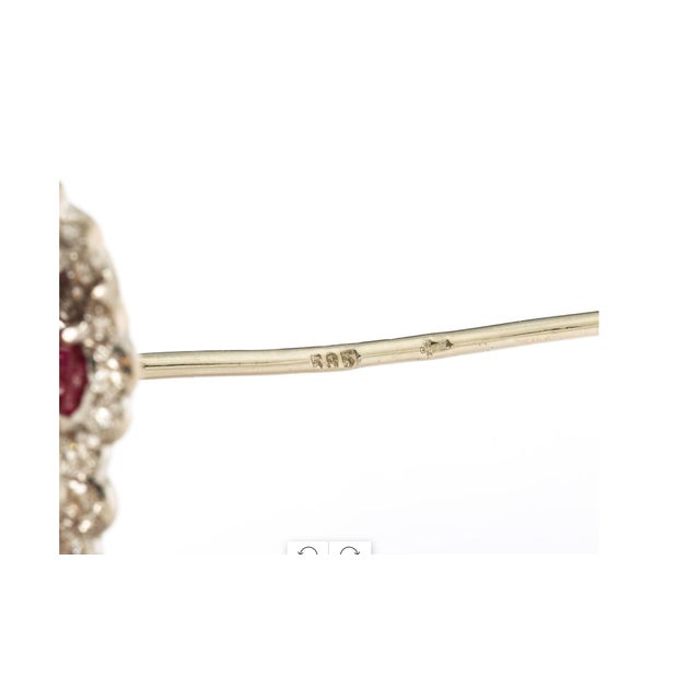 18kt White Gold Ruby & Diamond Brooch Ca 1950 For Sale In New York - Image 6 of 11
