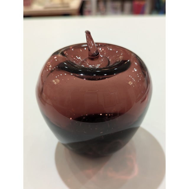 Mid-Century Modern Purple Art Glass Apple Paperweight, 1970s For Sale - Image 3 of 4