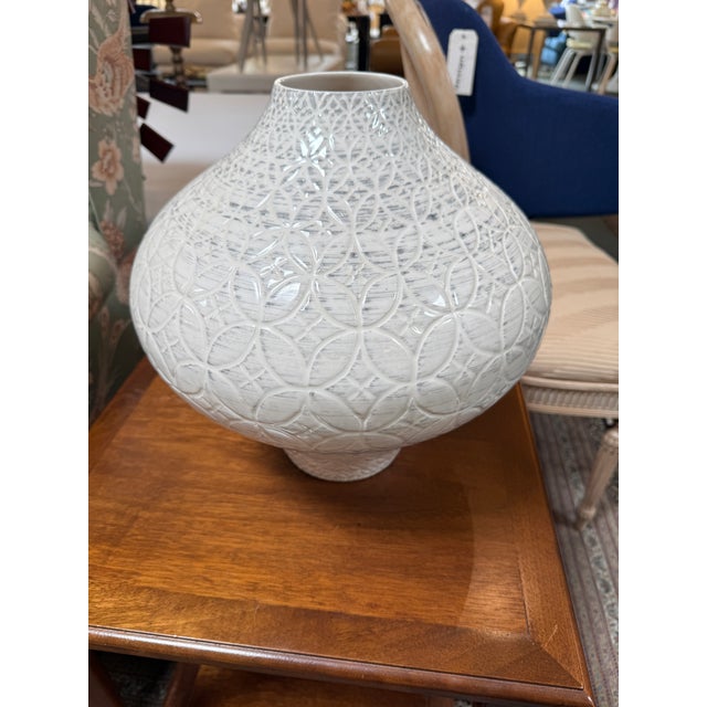 Contemporary Crate & Barrel Geo Vase For Sale - Image 3 of 12