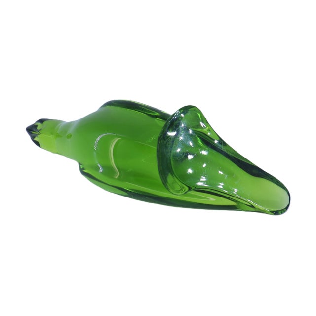 Green 1980s Baccarat Emeral Green Crystal Parrot Figurine For Sale - Image 8 of 8