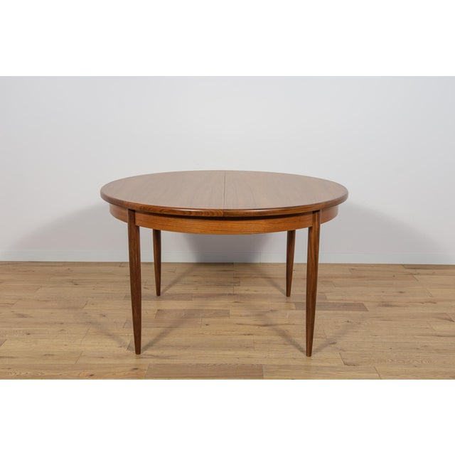 Mid-Century Teak Round Fresco Dining Table from G-Plan, United Knigdom, 1960s For Sale - Image 3 of 17